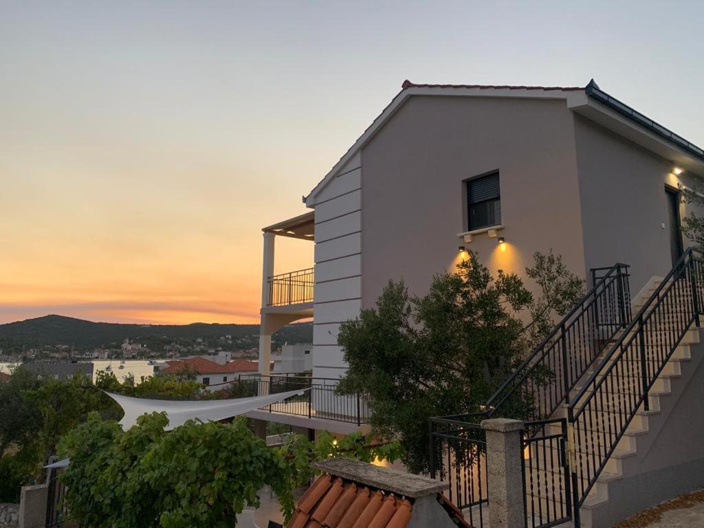 Apartman Vitanov Vinišće Exterior foto