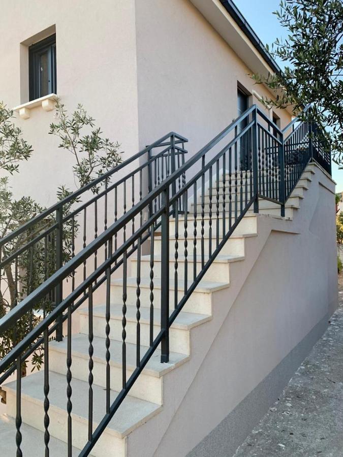 Apartman Vitanov Vinišće Exterior foto