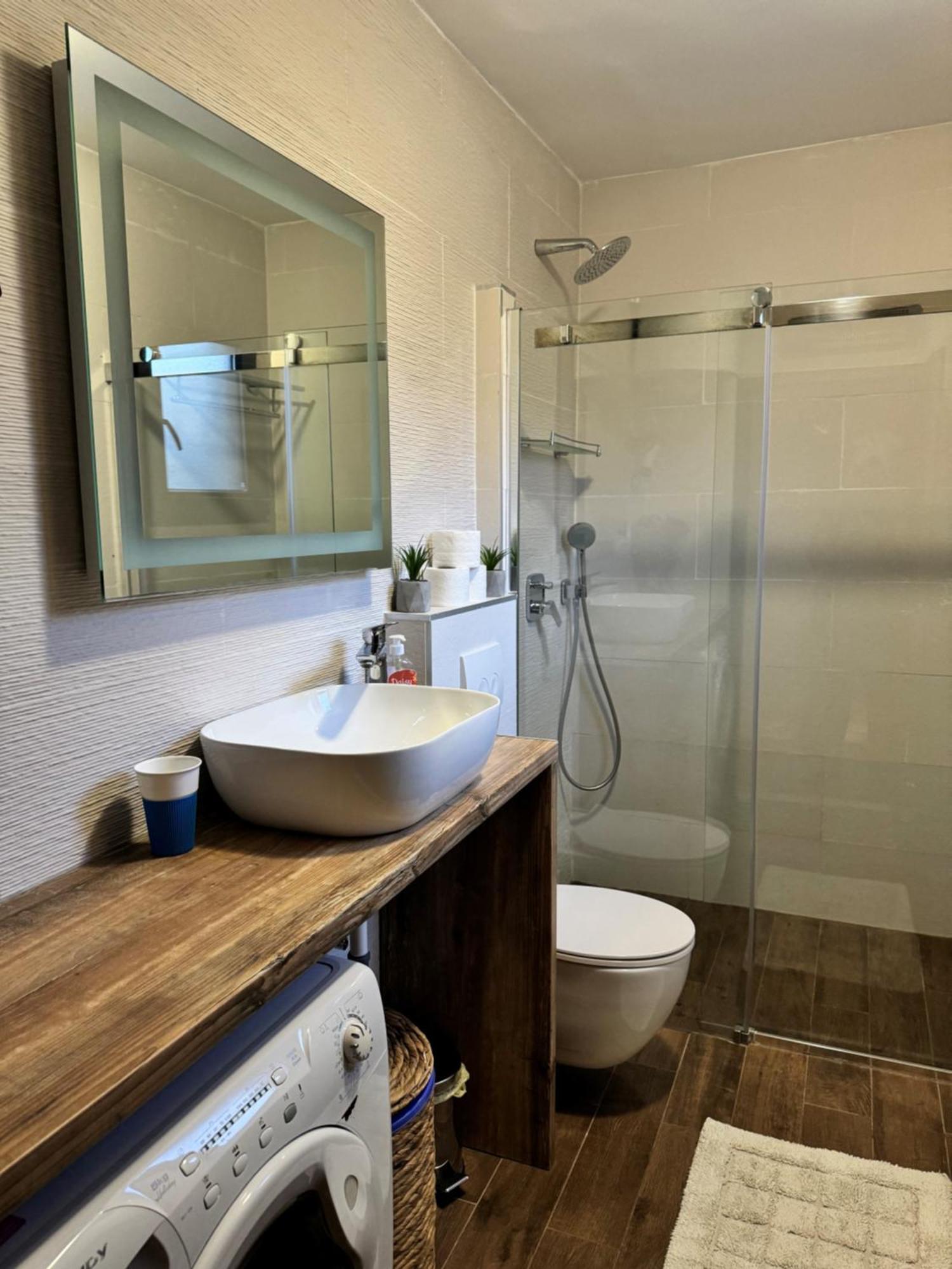 Apartman Vitanov Vinišće Exterior foto