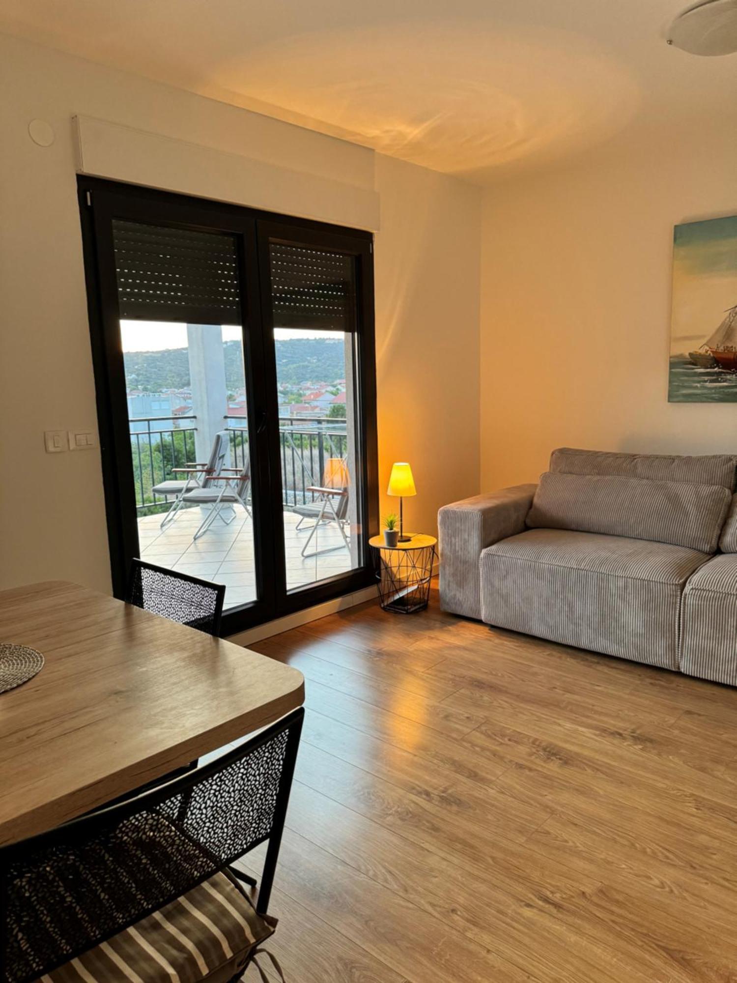 Apartman Vitanov Vinišće Exterior foto