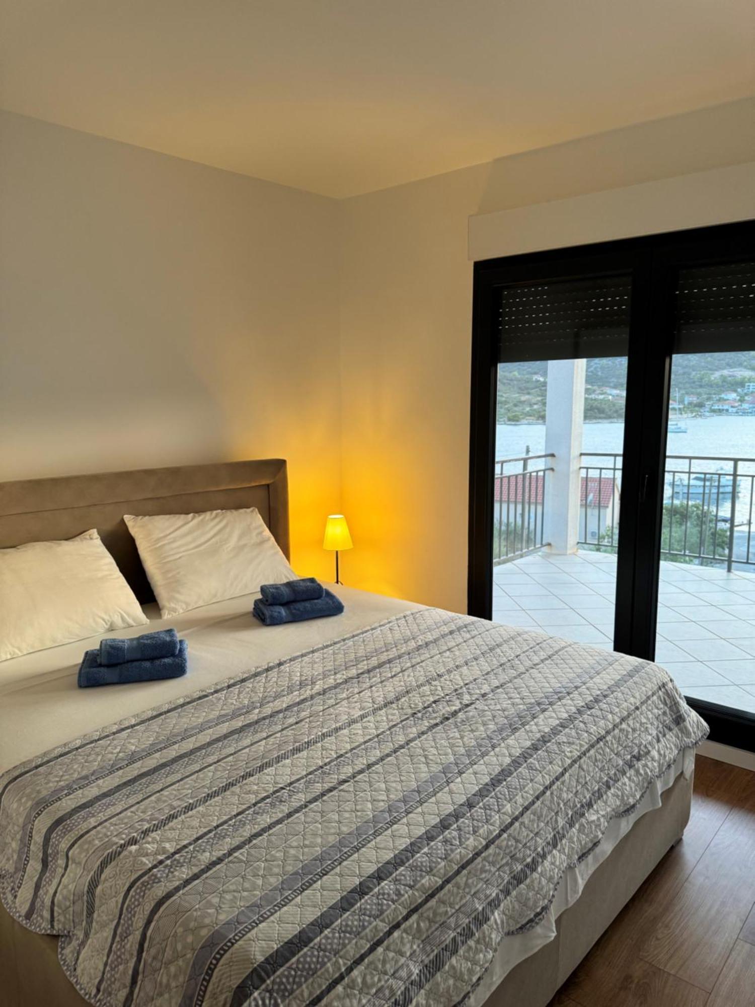 Apartman Vitanov Vinišće Exterior foto